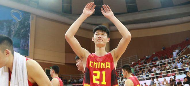 胡金秋为什么叫VSK秋?胡金秋目前工资有多少