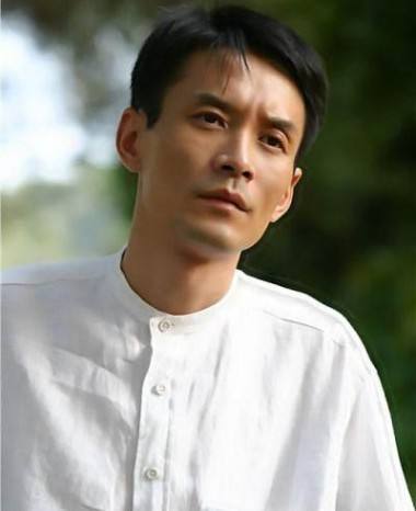 田小洁和江珊是什么关系?田小洁是不是基督徒