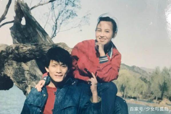 岳丽娜整容前什么样子?岳丽娜生了3个孩子吗有几任老公