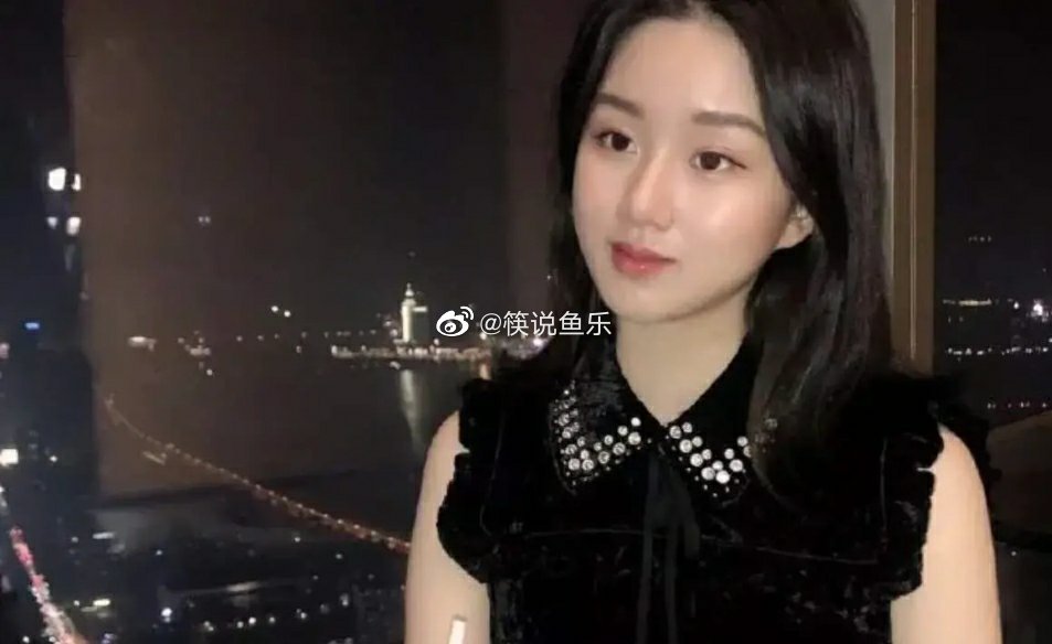 孟星亚郭麒麟订婚真的假的,两个人到底是什么关系?