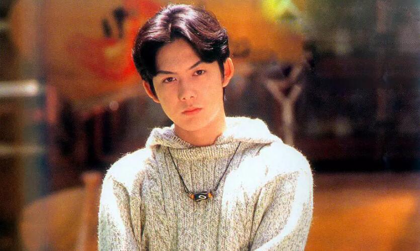 柏原崇为什么叫世纪末美少年?柏原崇近照与旧照对比图