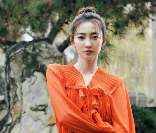 王丽坤于和伟玩夜光麻将事件是怎么回事?两个人恋爱过吗