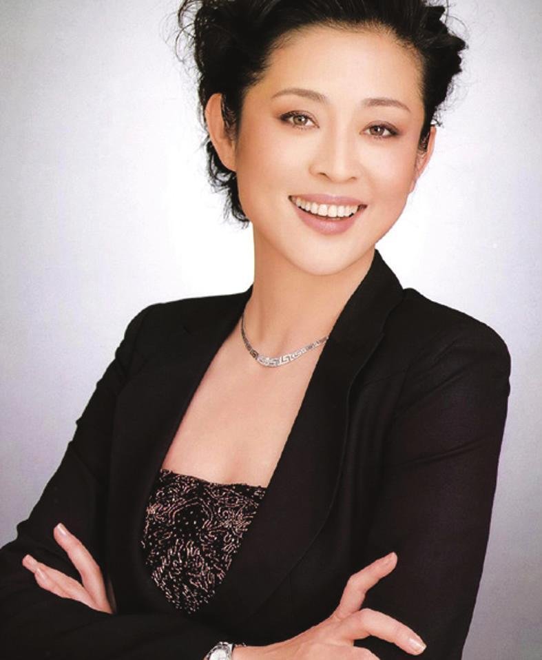 倪大红是谁的妹夫?倪大红的老婆倪炜照片