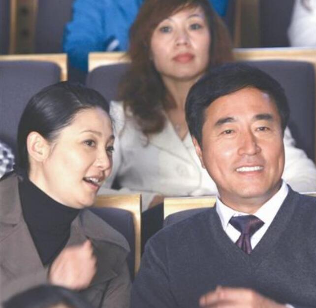 �����º��췫��ʲô��ϵ����ΪʲôûȢ���ε���