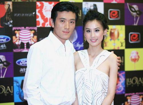 ŮƬӵǰպٻ