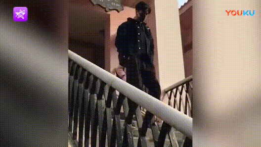 胡一天遛鸟事件是怎么回事,胡一天人设崩塌事件回顾