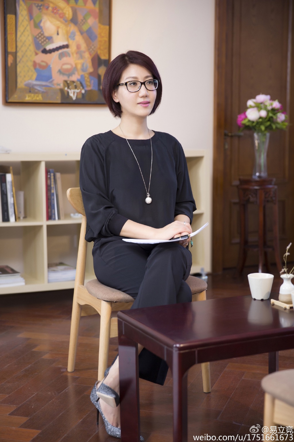 易立竞结婚没她是哪年出生的,易立竞是哪个大学毕业的?