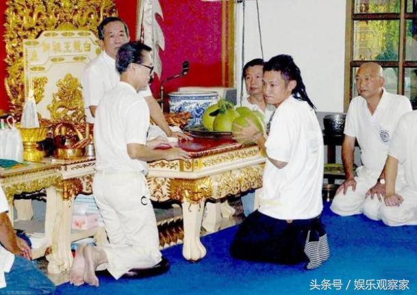 泰国白龙王是谁 白龙王为什么受娱乐圈明星追捧