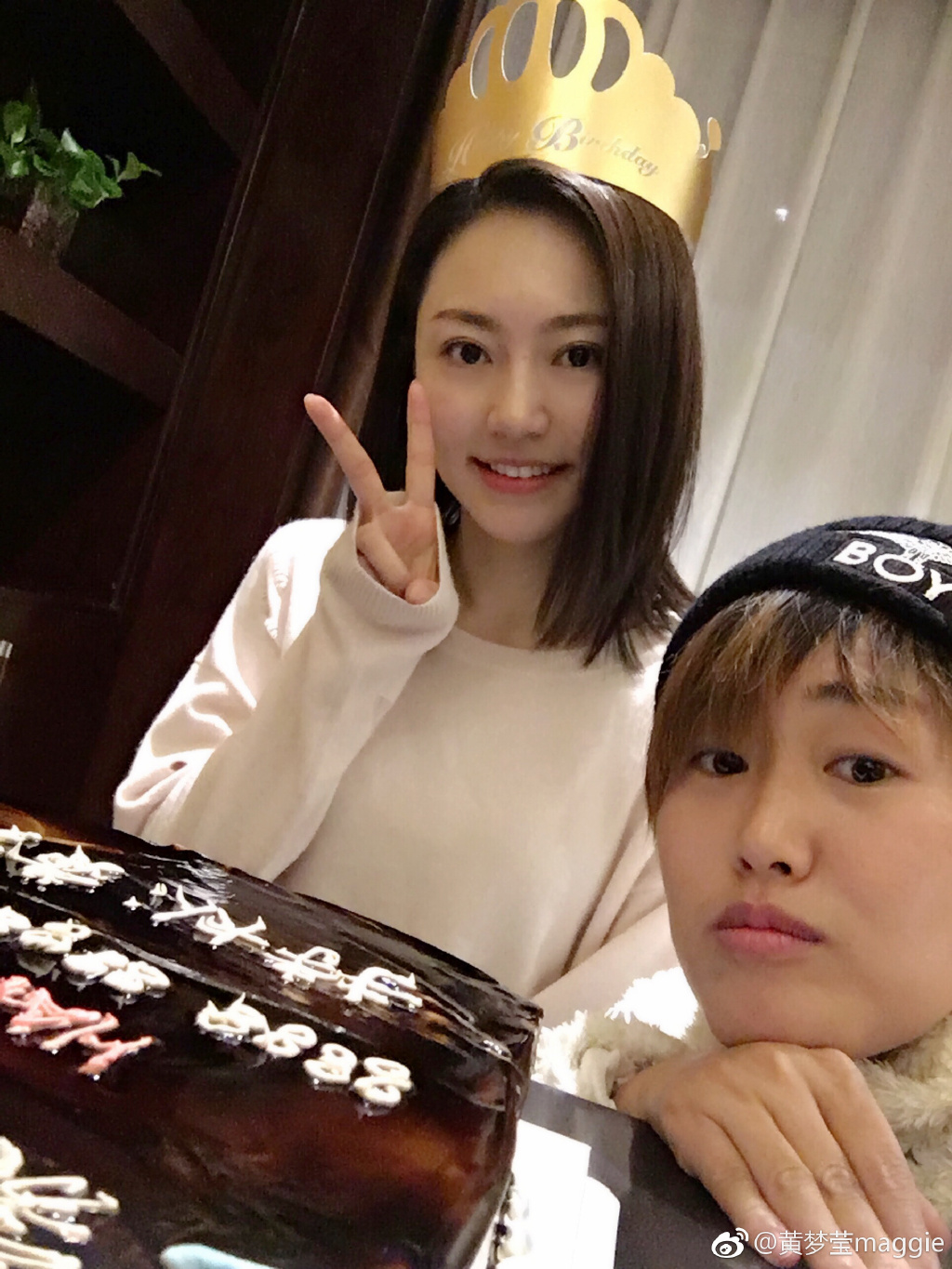 ����Ө���յ�ͼƬ������Ө������������˭��