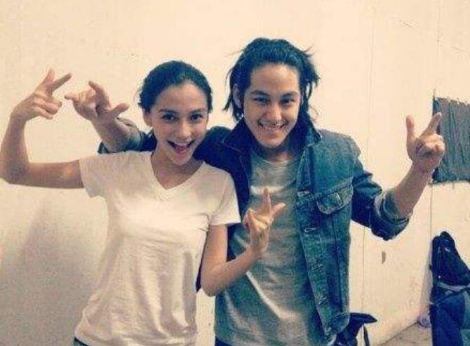 ��Angelababy��һ����𣬴�˵������8��ǰŮ�Ѷ���˭��