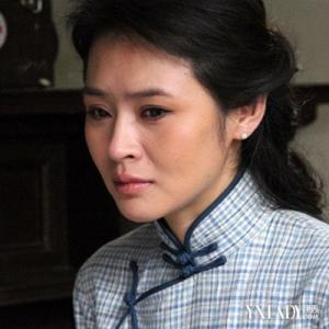 张丰毅现任妻子的照片,张丰毅为啥不要吕丽萍?