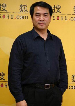 何晴的老公是廖京生吗?何晴许亚军为什么离婚