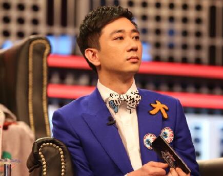 王自健为什么叫小王爷?王自健的师傅是谁