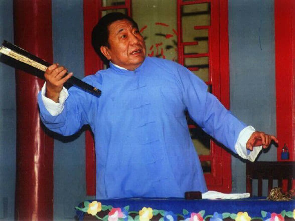王自健为什么叫小王爷?王自健的师傅是谁