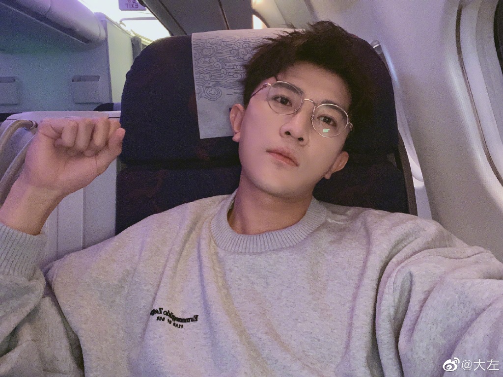 ˴Ů˭GAYļٵģ