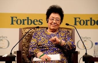 陈丽华前夫是谁?陈丽华发家史揭秘