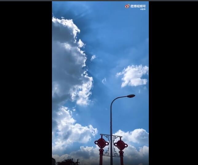 丁达尔效应爱情的含义是什么?丁达尔效应是物理现象还是化学现象