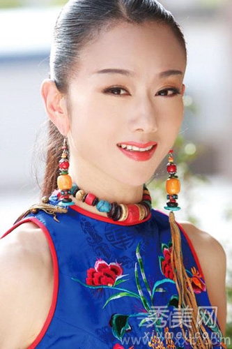 杨丽萍的现任丈夫照片,杨丽萍的独家保养方法