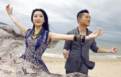 曾毅老婆李娜怀孕照片,曾毅为什么不娶玲花?
