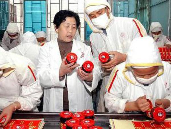 陶华碧的两个儿子简介,陶碧华的老公是谁?