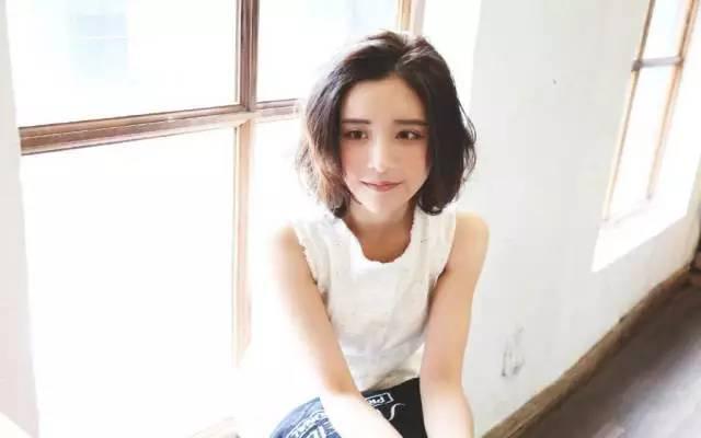 ��һ���������ǳ���֪����Ǯ���£����˺ͳ�һ����������