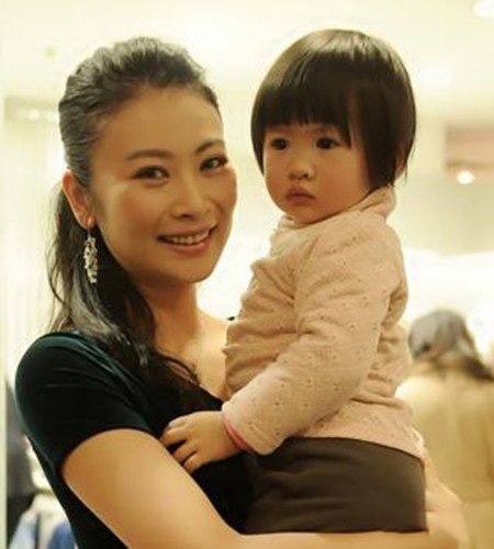 黄豆豆老婆是谁?黄豆豆资料大全