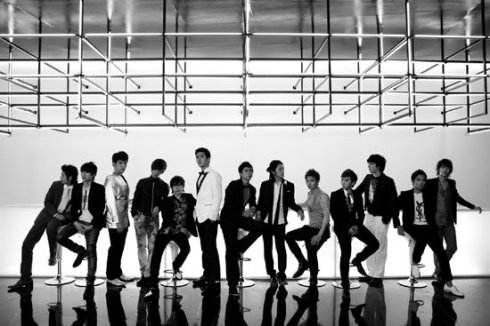 superjunior为什么叫蓝家,他们是第几代男团?