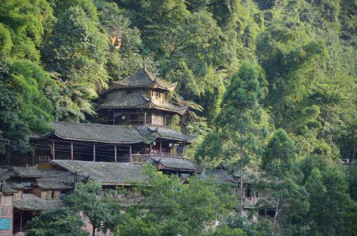 为什么寺庙附近会有尼姑庵?尼姑庵和寺庙有供奉的神不同吗