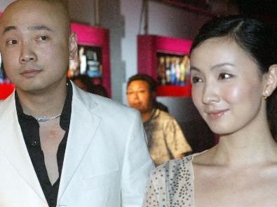 陶虹徐峥离婚真相,徐峥与中戏女生酒店开房被拍