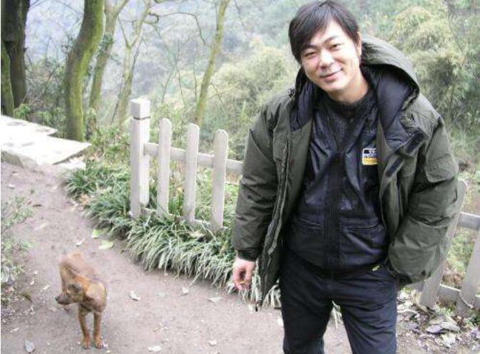 高亚麟年轻时照片,高亚麟为什么这么显老?