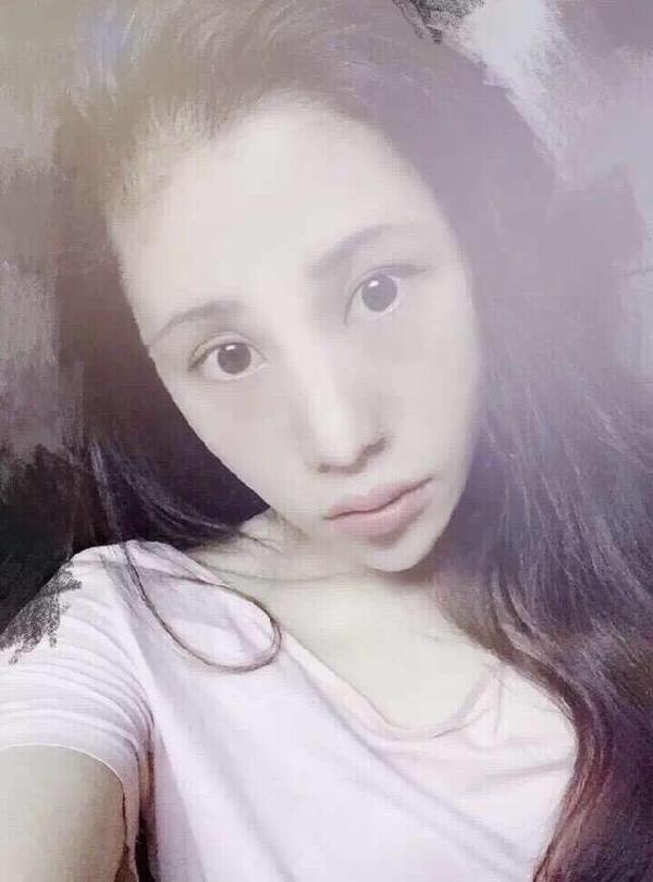 鹿晗晒与王俊凯自拍引骂战, 鹿晗与王俊凯是情敌互挖对方墙脚