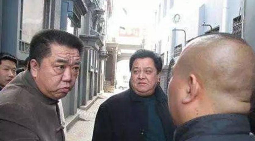上纲上线是褒义词还是贬义词?通俗点的意思是什么