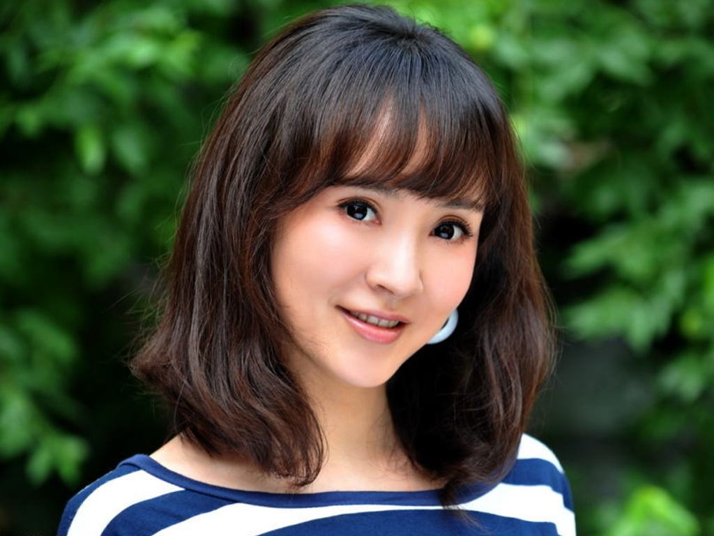 商蓉是孙晨的妈妈吗?商蓉老公孙玮资料照片