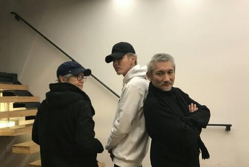 吴亦凡下跪鹿晗为什么?鹿晗吴亦凡谁的身价高