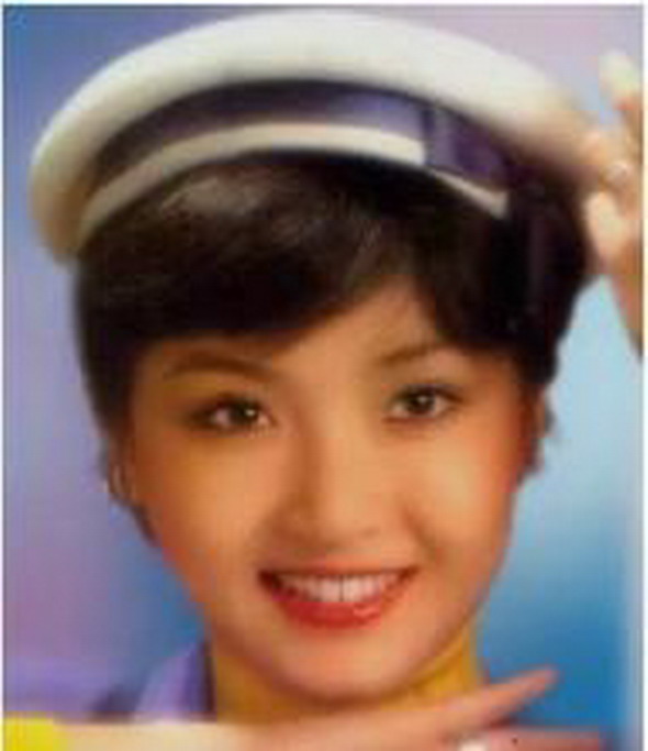 恬妞拍过三级片吗?恬妞年轻时候的照片真美