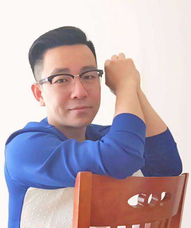 如何能做艺人的经纪人?艺人经纪人工资多少
