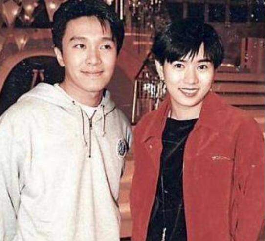 周星驰承认最爱罗慧娟过吗?罗慧娟为什么是段小姐