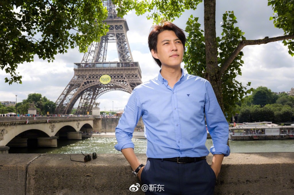 靳东人设崩塌最近怎么不出来了?靳东到底人品怎么样
