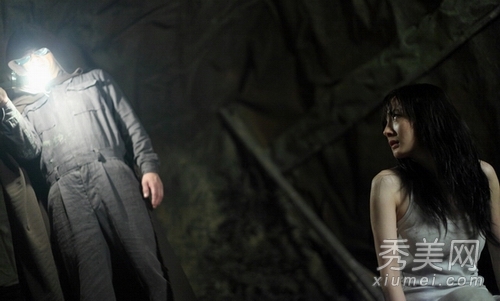 曝《孤魂惊岛》未公开结局 杨幂原为神秘杀手