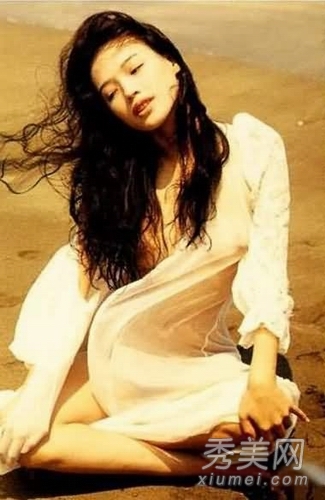 ����Ȧ20��Ů���ѹ��·�������