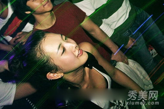 �𺳺�������Ȧ��20���Գ���