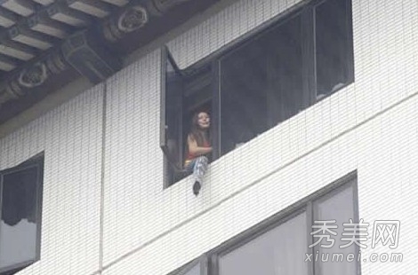 ������ģ���庭��¥��ɱ����