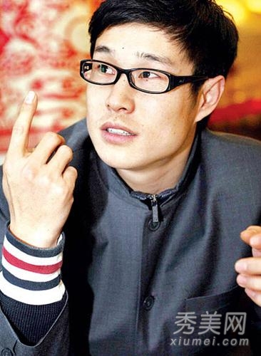 小沈阳受访澄清“被离婚” 委屈愤怒喊冤枉