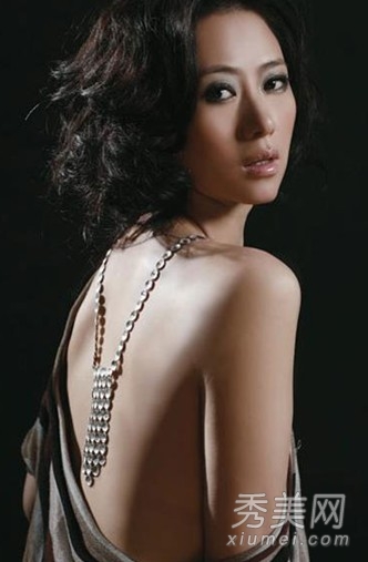 ����Ȧ20��Ů���ѹ��·�������