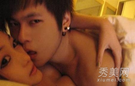 �ع�10���崿Ů�Ǻ�����������