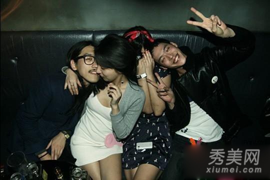 �𺳺�������Ȧ��20���Գ���