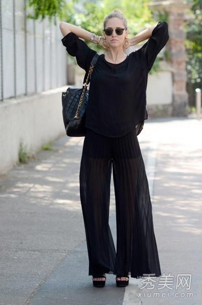 ������Ů͸��װ �����������Ը�