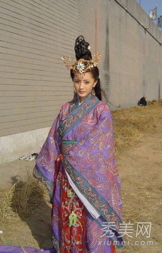 明星减肥揭秘 杨幂瘦身秘诀步步分析