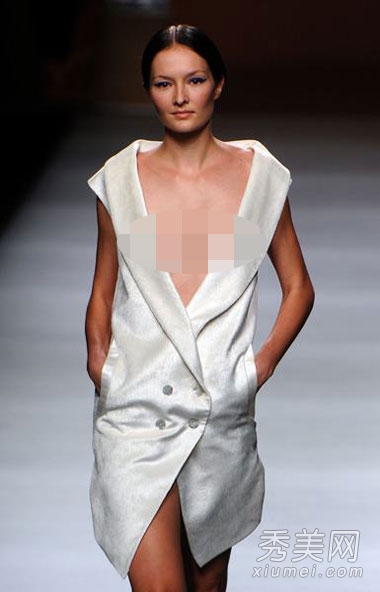 2013ŦԼʱװ�� T̨ģ���߹�˲��