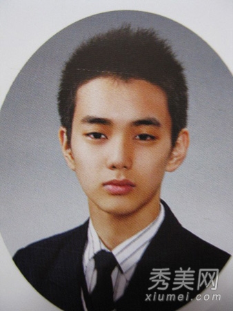 30位韩国明星 素颜证件照对比